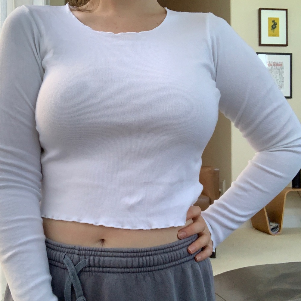 Brandy Melville long sleeve top